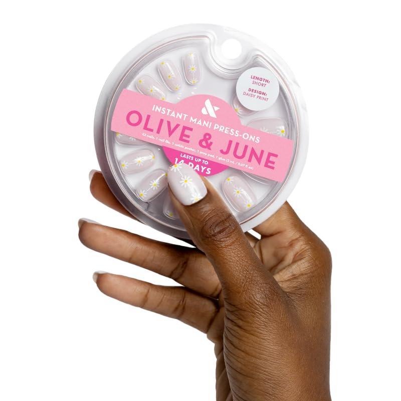 imageOlive ampamp June Instant Mani Press On Nails Glue 42 Fake Nails 21 Sizes NonToxic LongLasting Recycled Materials Realistic LookDaisy Chain