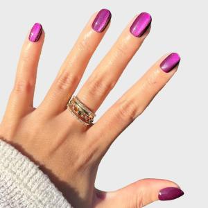 Olive & June Instant Mani Press On Nails (Glue) | 42 Fake Nails, 21 Sizes | Non-Toxic, Long-Lasting | Recycled Materials | Realistic Look(Plaza Velvet)