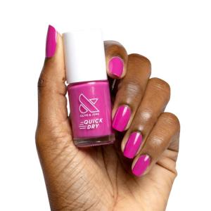 Olive & June Quick Dry Nail Polish | Instant Fast-Drying Smudgeproof Color | 15-free, Vegan Cruelty-Free Formula | Lasts up to 5 Days | Salon-Quality Manicure Pedicure at Home|Enchanted Violet Shimmer(Wildest)